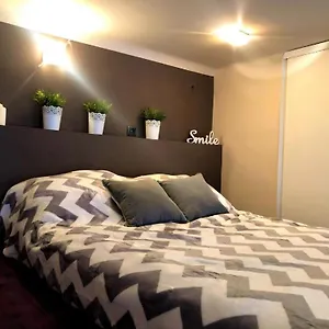 Wilcza 54 Prywatne Mieszkanie Z Balkonem W Centrum 400m Od Dworca Centralnego Samodzielne Zameldowanie! Self Check-in System! Apartament Warszawa